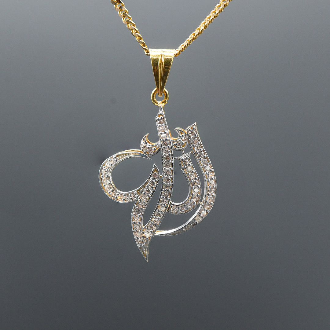 Gold pendant