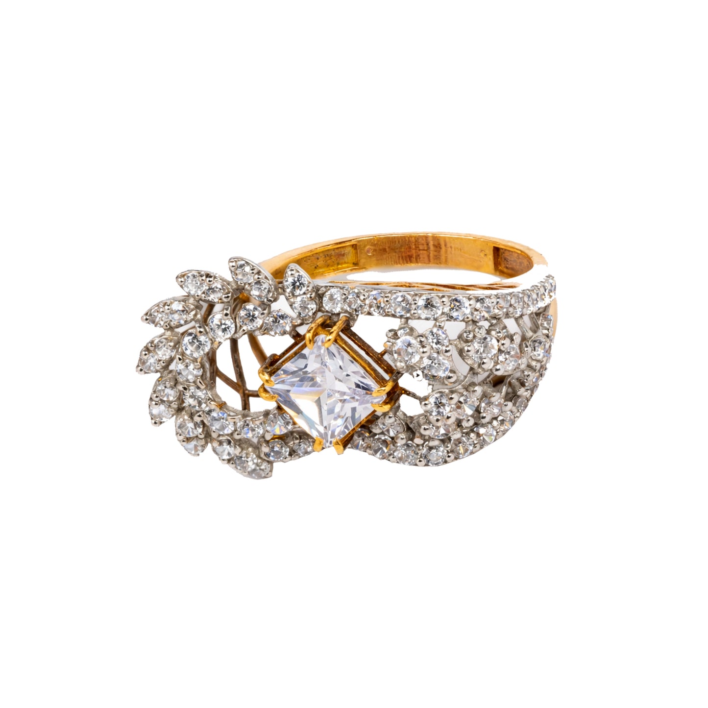 GOLD RING-R10531